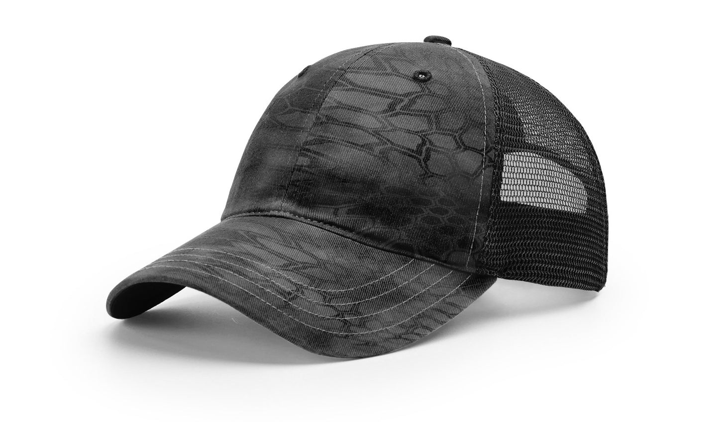 GARMENT WASHED PRINTED TRUCKER