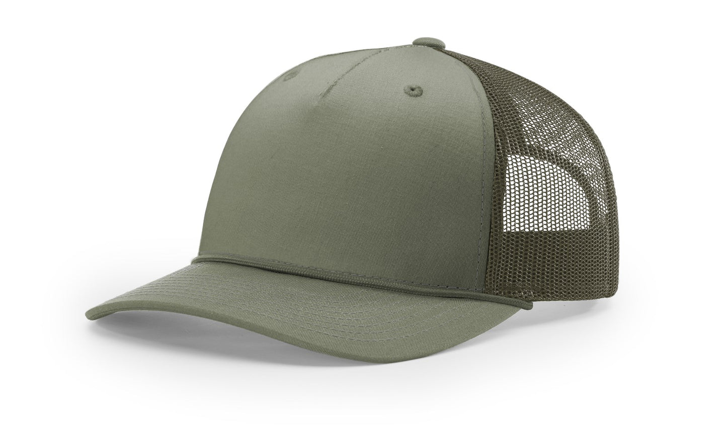 FIVE PANEL TRUCKER WITH ROPE